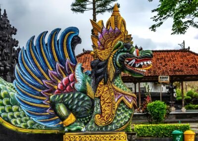 tanah lot, tanah lot temple, entrance